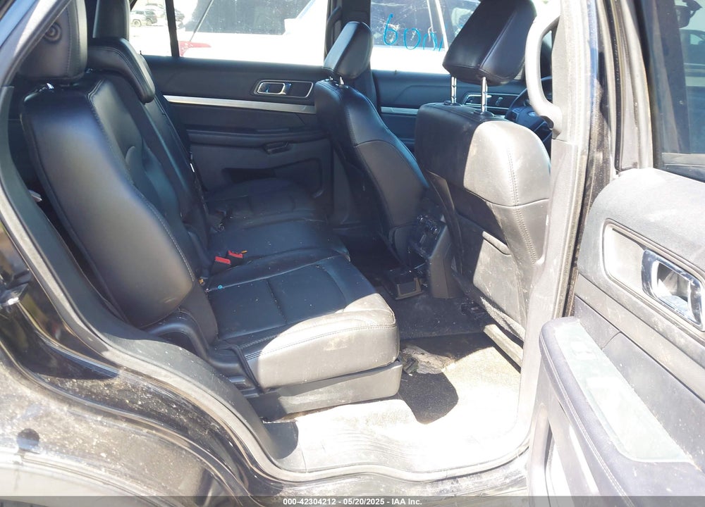 2018 FORD EXPLORER VIN: 1FM5K7D85JGB99706