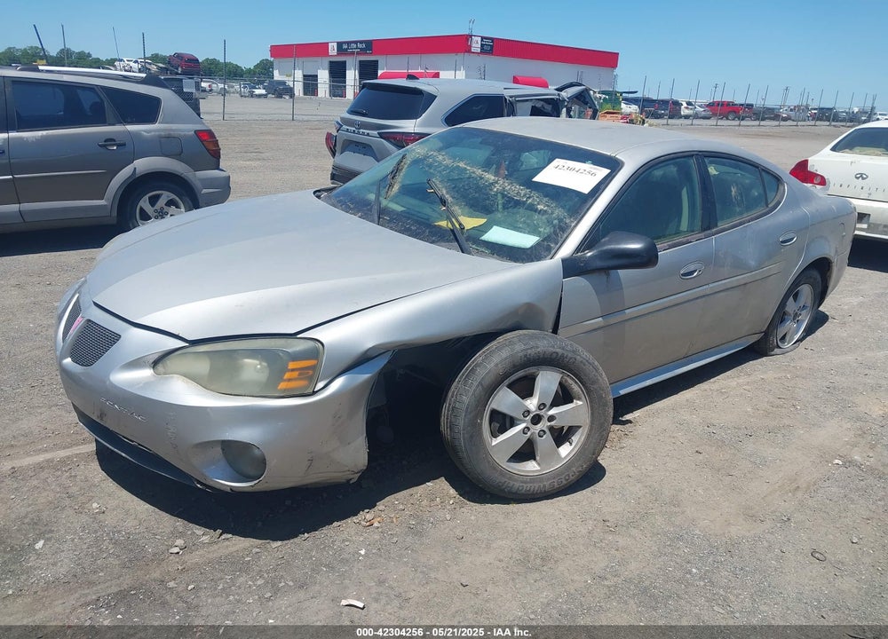 2006 PONTIAC GRAND PRIX VIN: 2G2WP552061266052