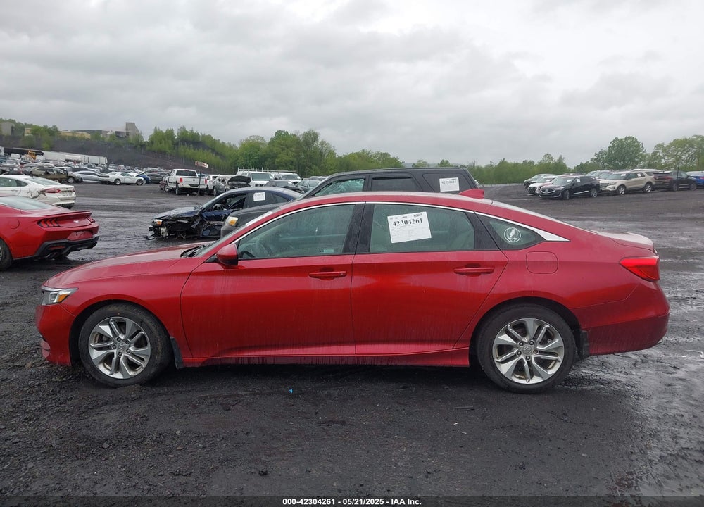 2019 HONDA ACCORD VIN: 1HGCV1F18KA082465