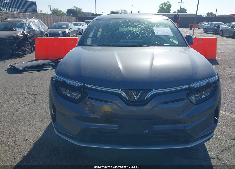 2023 VINFAST VF 8 PLUS VIN: RLLV1AFA0PH001143