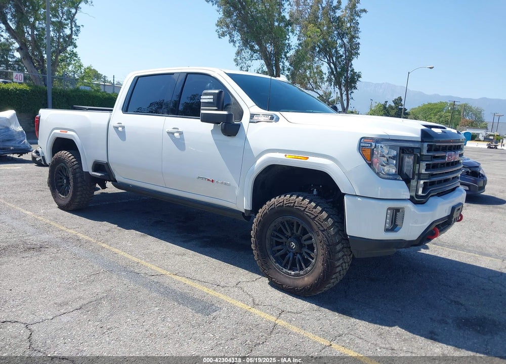 2022 GMC SIERRA 2500HD 4WD STANDARD BED AT4 VIN: 1GT49PEY4NF305200