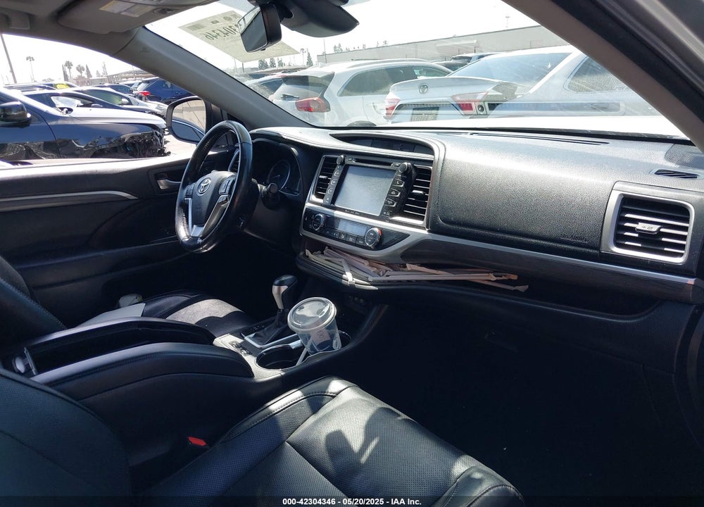 2017 TOYOTA HIGHLANDER HYBRID VIN: 5TDDGRFH6HS036458