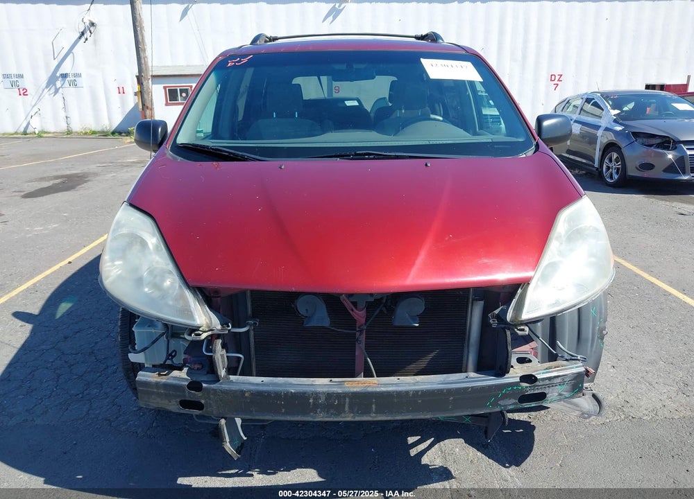 2008 TOYOTA SIENNA VIN: 5TDZK23C88S133231