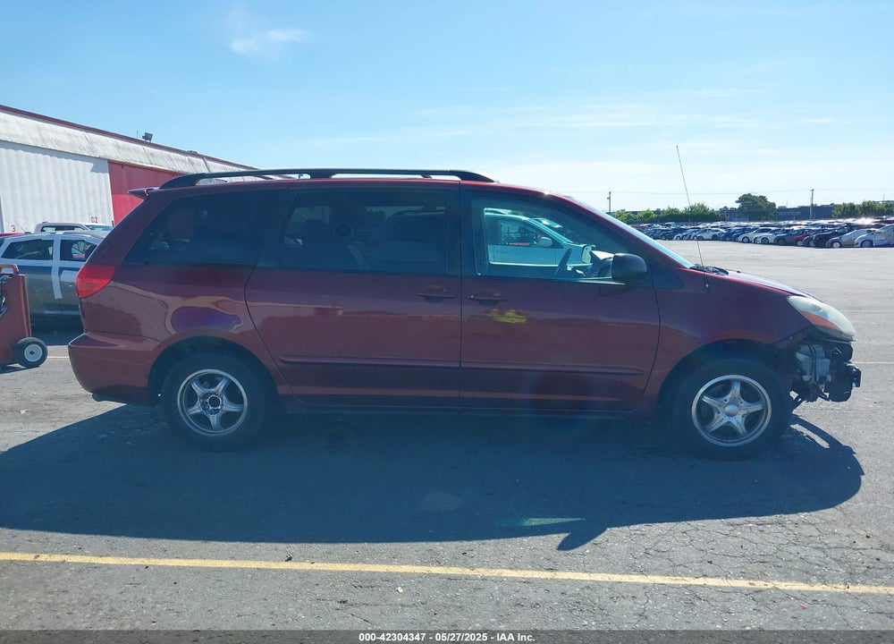 2008 TOYOTA SIENNA VIN: 5TDZK23C88S133231