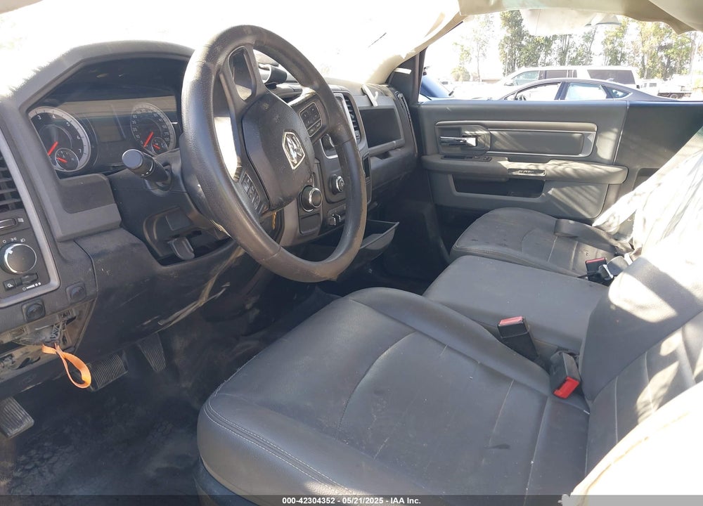 2019 RAM 1500 CLASSIC VIN: 3C6JR6AG1KG504281