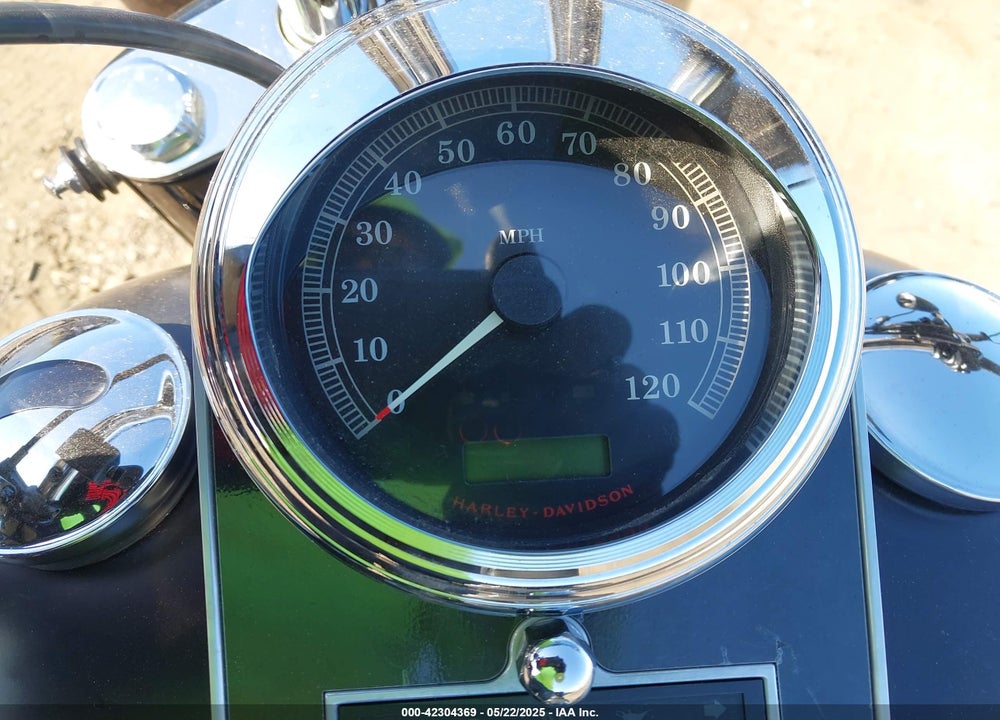 2014 HARLEY-DAVIDSON FLSTFB FATBOY LO VIN: 1HD1JNV11EB046897