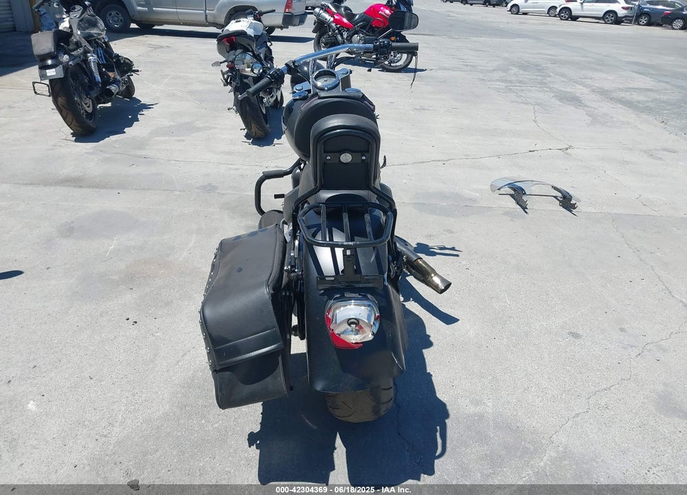 2014 HARLEY-DAVIDSON FLSTFB FATBOY LO VIN: 1HD1JNV11EB046897