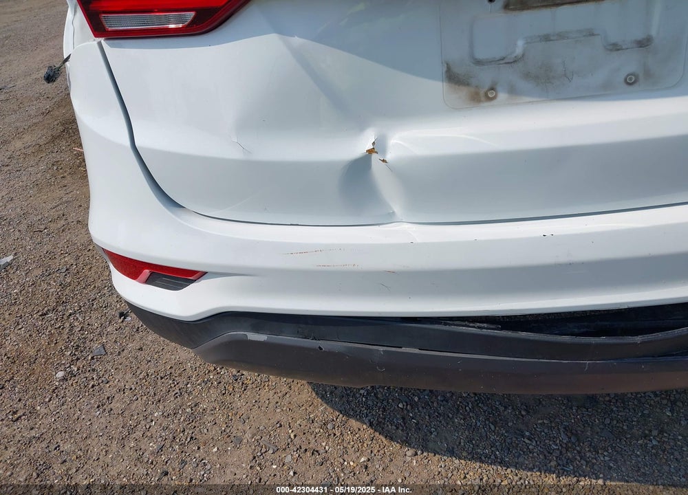 2018 HYUNDAI SANTA FE SPORT VIN: 5NMZT3LBXJH073696