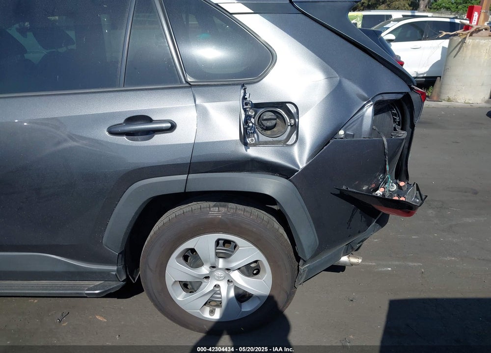 2021 TOYOTA RAV4 LE VIN: 2T3H1RFV0MC144335