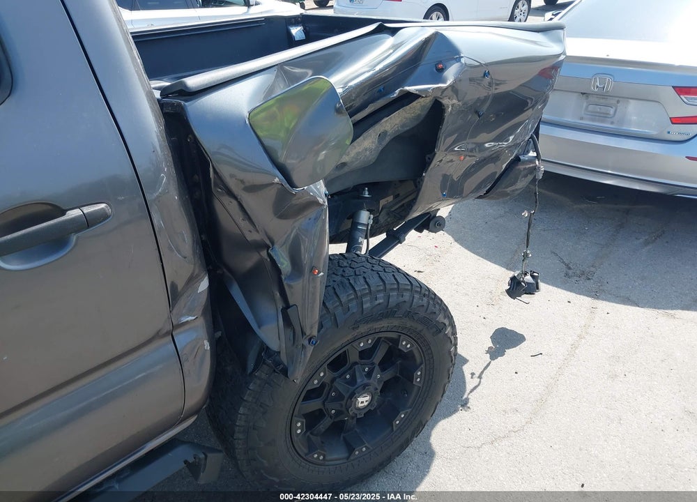 2013 TOYOTA TACOMA VIN: 5TFJX4GN2DX018800