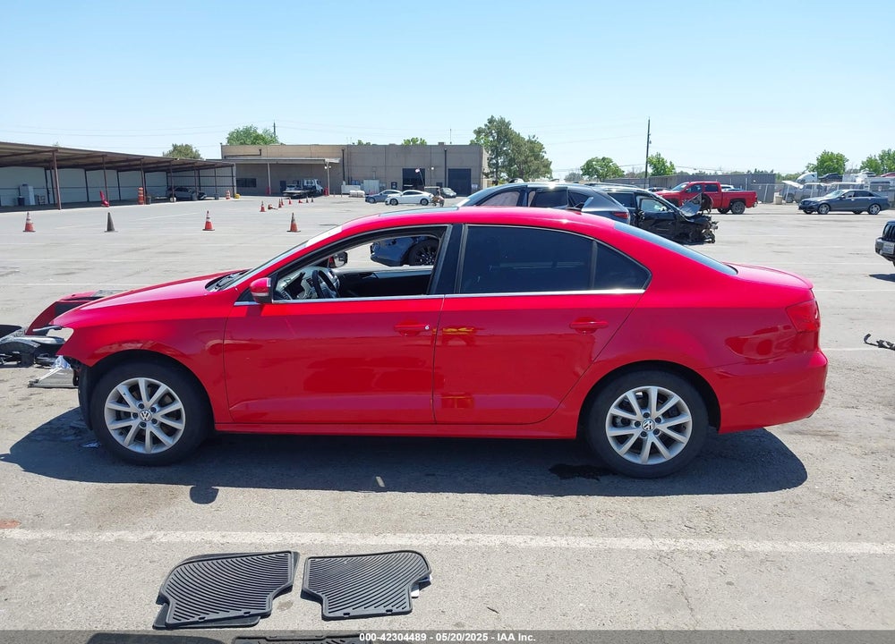 2013 VOLKSWAGEN JETTA 2.5L SE VIN: 3VWDP7AJ4DM278719