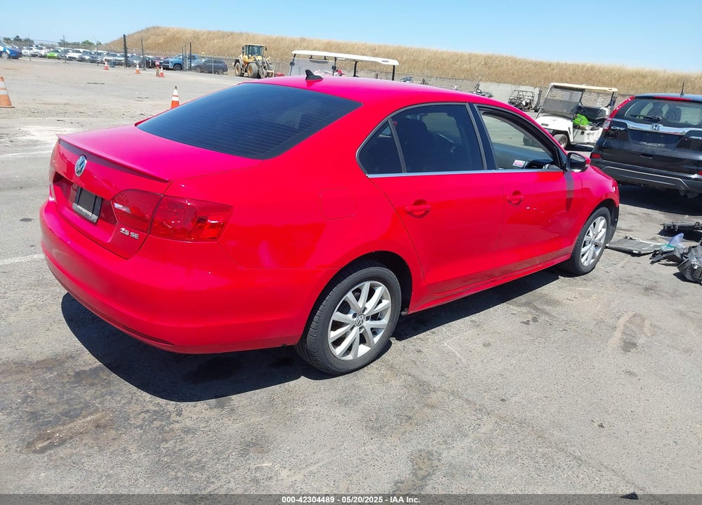 2013 VOLKSWAGEN JETTA 2.5L SE VIN: 3VWDP7AJ4DM278719
