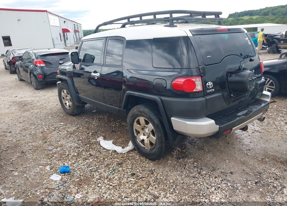 2007 TOYOTA FJ CRUISER VIN: JTEBU11F970077753