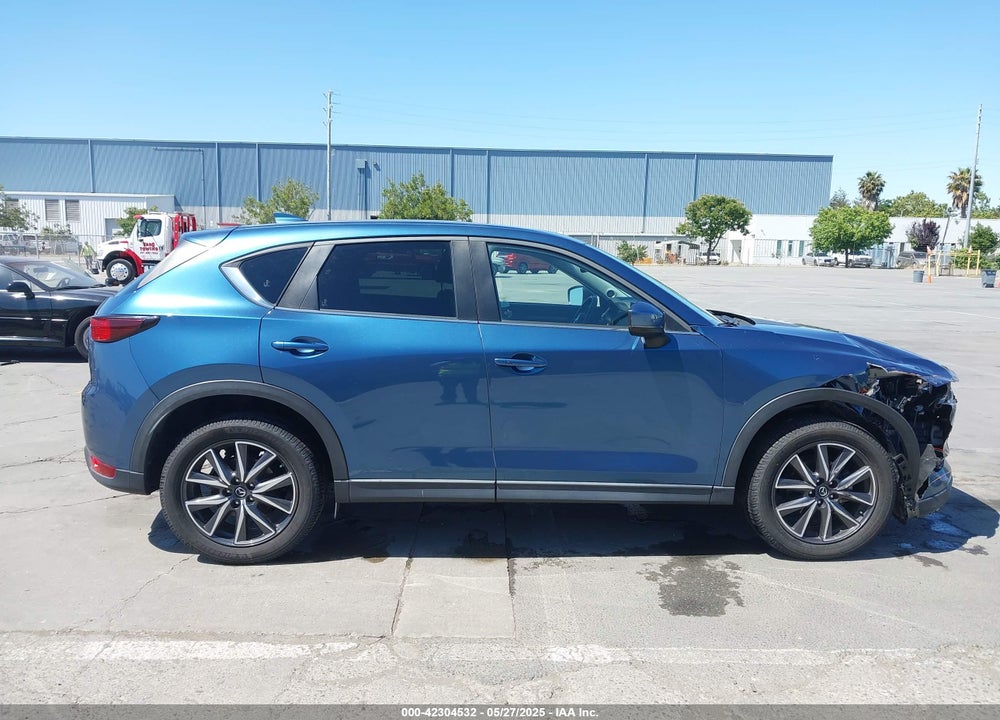 2018 MAZDA CX-5 TOURING VIN: JM3KFBCM2J0310953