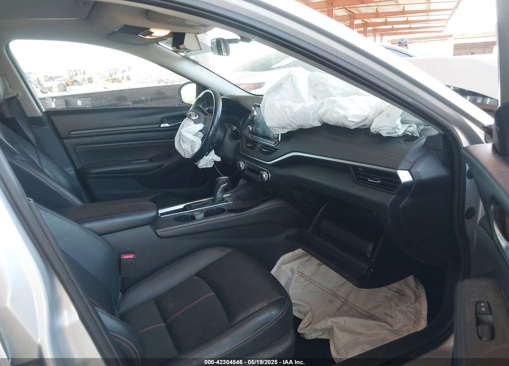 2019 NISSAN ALTIMA VIN: 1N4BL4CV7KN318210
