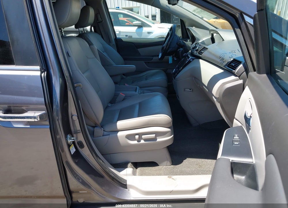 2016 HONDA ODYSSEY EX-L VIN: 5FNRL5H62GB137747