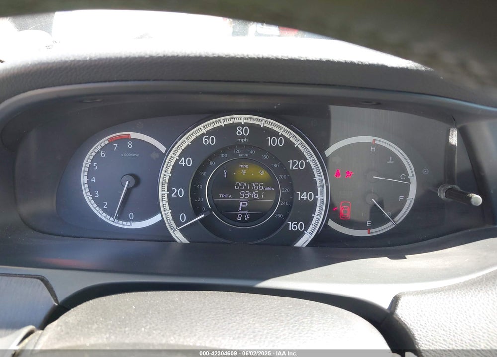 2015 HONDA ACCORD VIN: 1HGCR2F84FA025113
