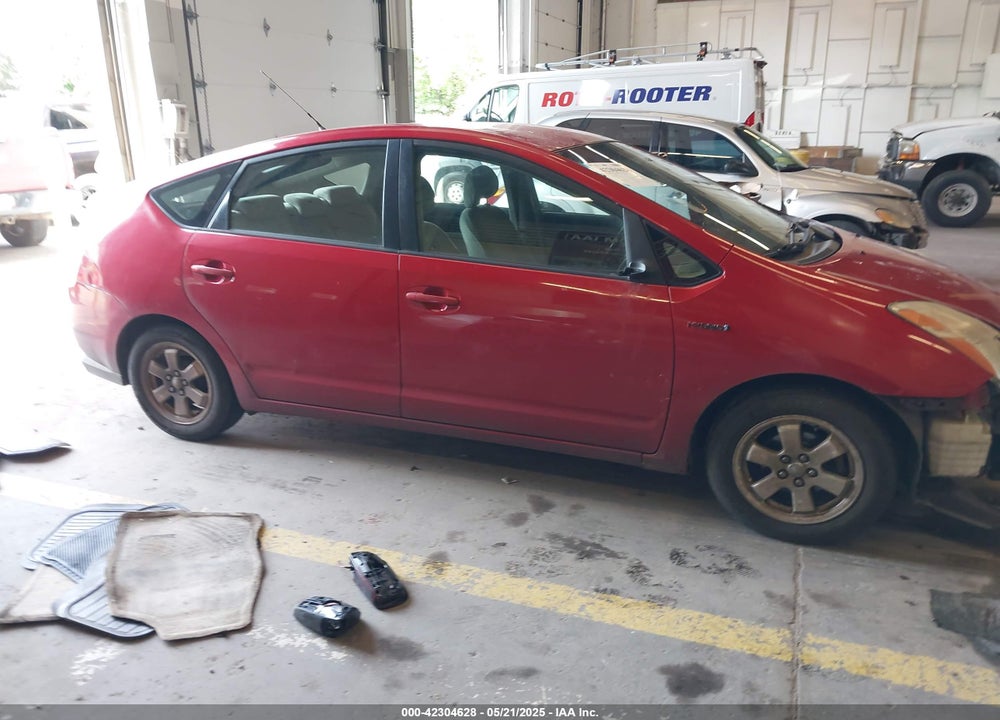 2006 TOYOTA PRIUS VIN: JTDKB20U467066178