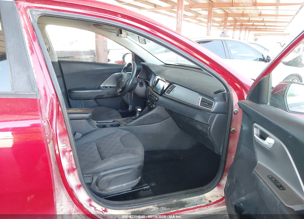 2018 KIA NIRO VIN: KNDCB3LC9J5151731