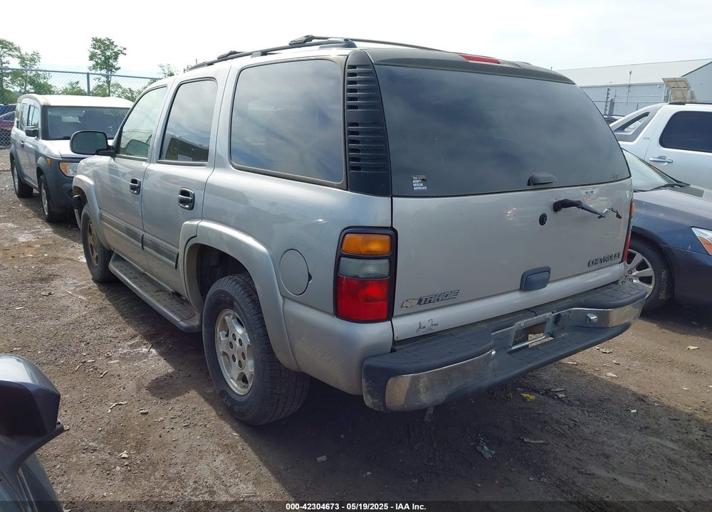 2005 CHEVROLET TAHOE LS VIN: 1GNEK13Z65J242106