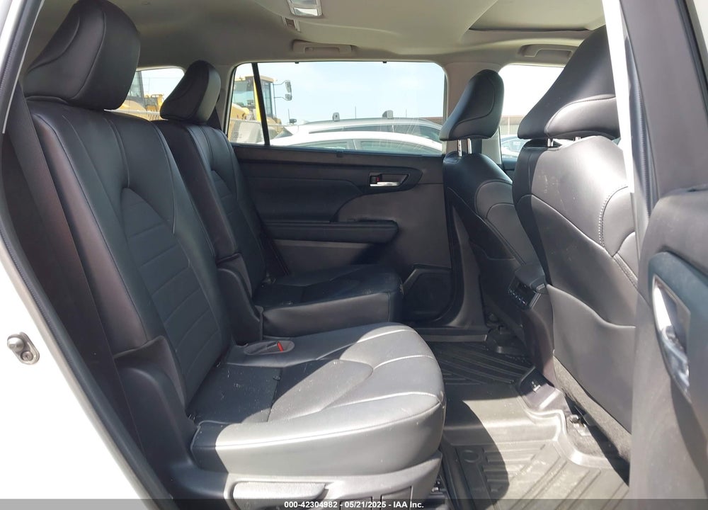 2023 TOYOTA HIGHLANDER VIN: 5TDKDRAH6PS007743