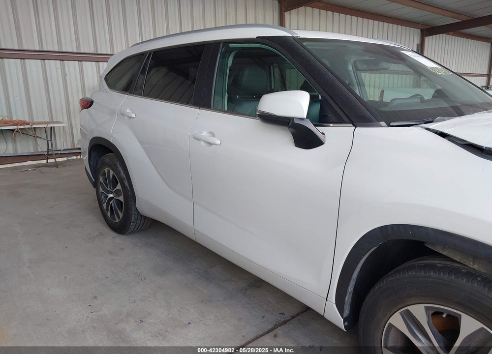 2023 TOYOTA HIGHLANDER VIN: 5TDKDRAH6PS007743