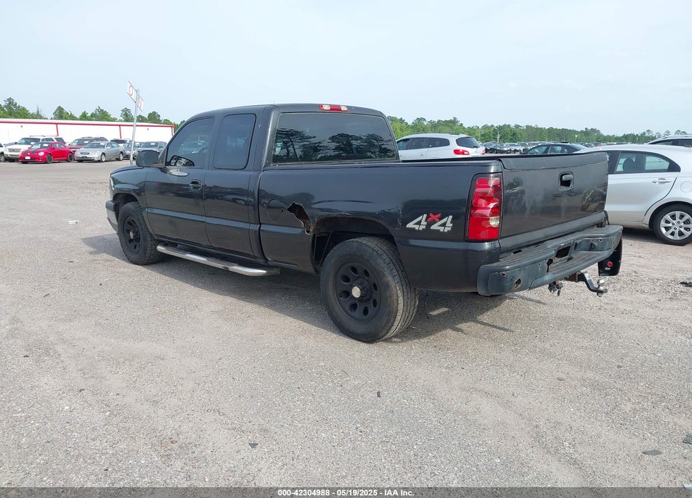 2005 CHEVROLET SILVERADO 1500 WORK TRUCK VIN: 1GCEK19V65Z185226