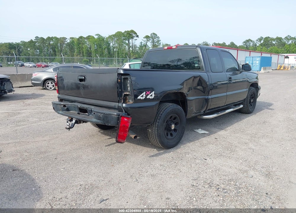 2005 CHEVROLET SILVERADO 1500 WORK TRUCK VIN: 1GCEK19V65Z185226