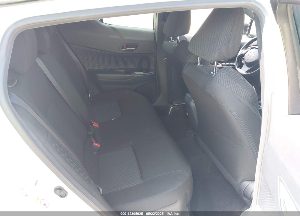 2019 TOYOTA C-HR XLE VIN: JTNKHMBX6K1036948
