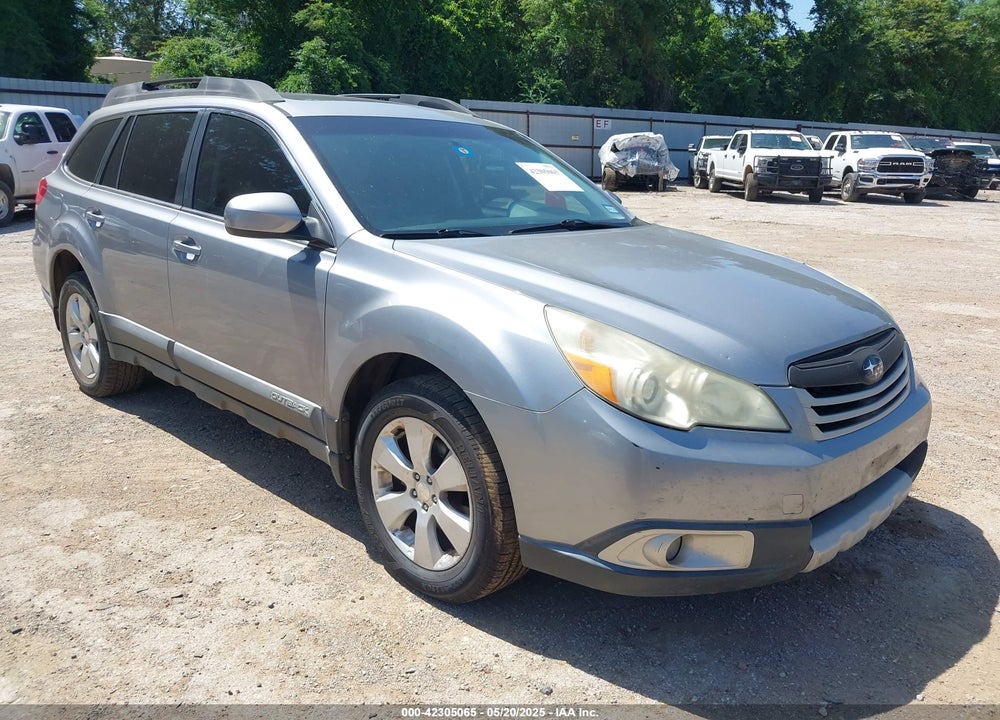 2010 SUBARU OUTBACK 2.5I LIMITED VIN: 4S4BRBLC5A3383395