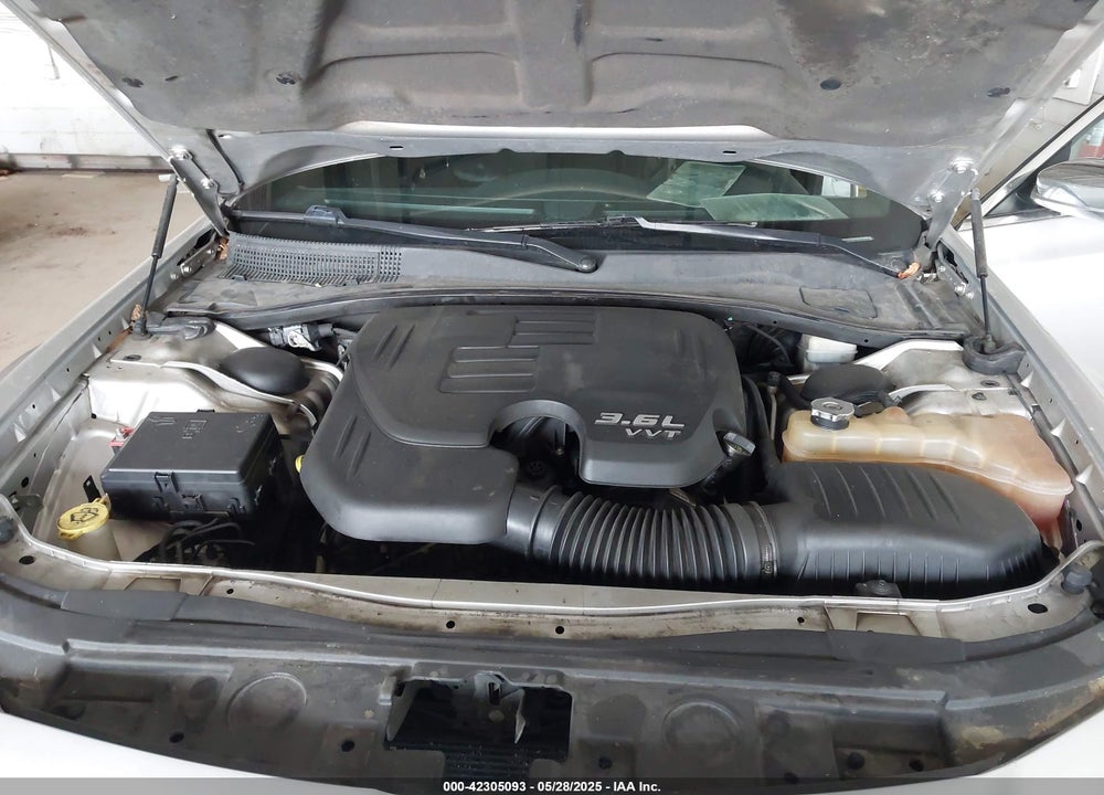 2012 CHRYSLER 300 LIMITED VIN: 2C3CCACGXCH223850