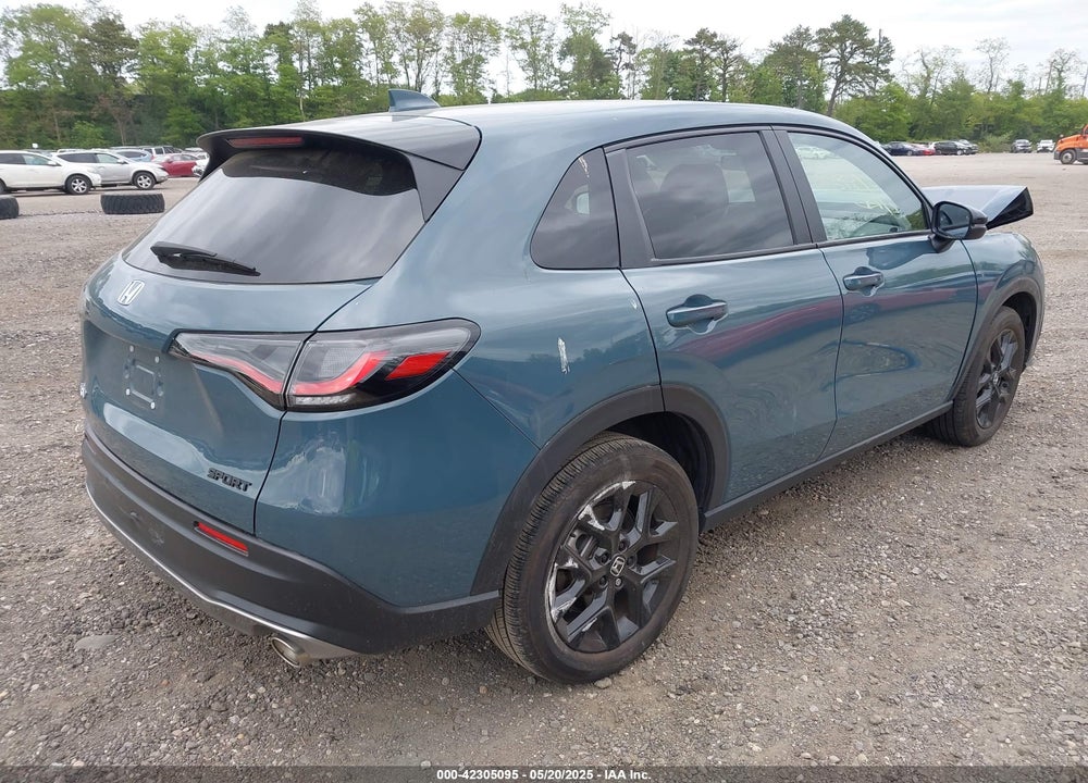 2023 HONDA HR-V VIN: 3CZRZ2H57PM733320