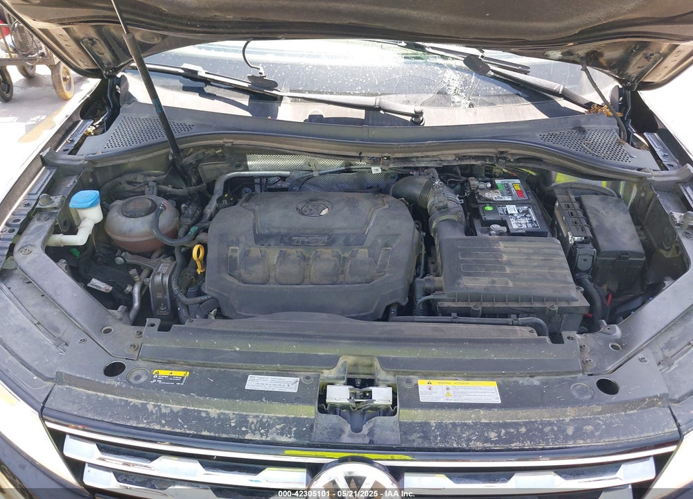 2021 VOLKSWAGEN TIGUAN VIN: 3VV1B7AX9MM067347