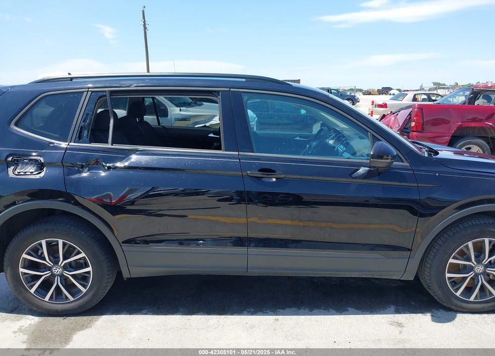 2021 VOLKSWAGEN TIGUAN VIN: 3VV1B7AX9MM067347