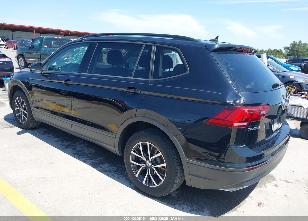 2021 VOLKSWAGEN TIGUAN VIN: 3VV1B7AX9MM067347