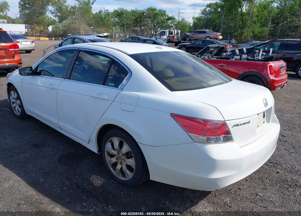 2009 HONDA ACCORD 2.4 EX-L VIN: 1HGCP268X9A026759