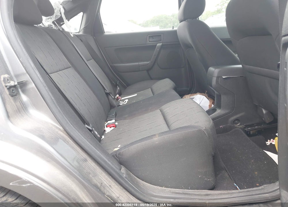 2011 FORD FOCUS VIN: 1FAHP3FN0BW141546