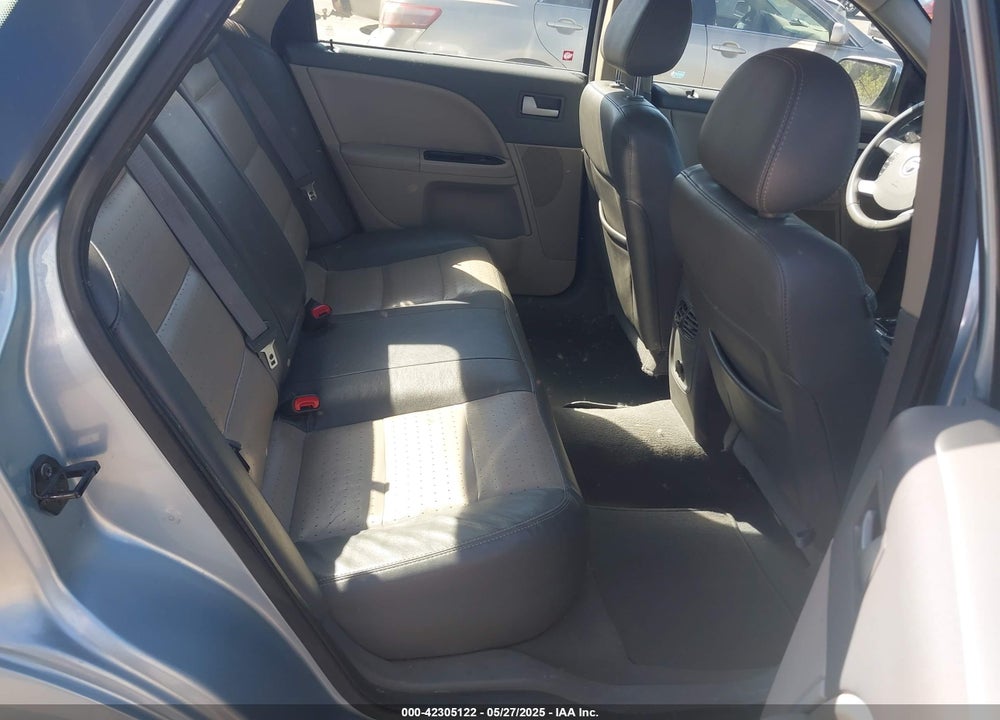 2008 MERCURY SABLE VIN: 1MEHM43W18G610215