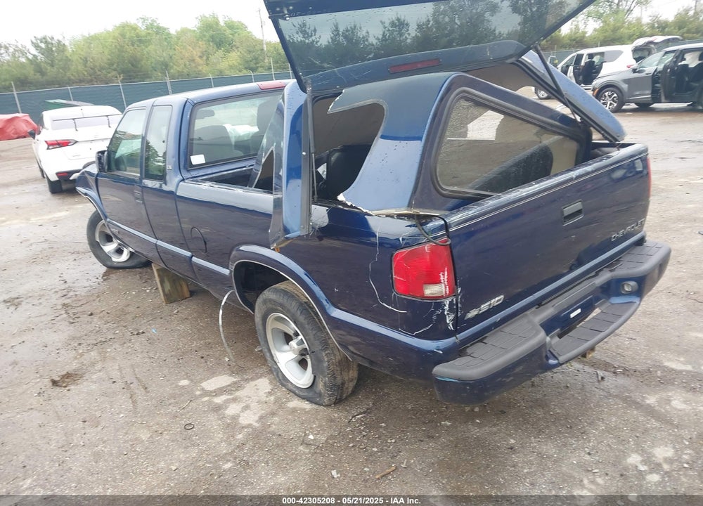 2001 CHEVROLET S-10 VIN: 1GCCS19WX18259344