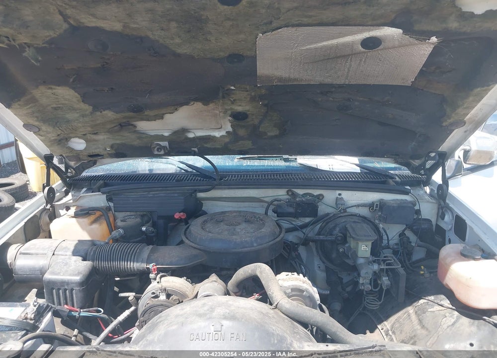 1994 CHEVROLET GMT-400 K1500 VIN: 2GCEK19K2R1137985