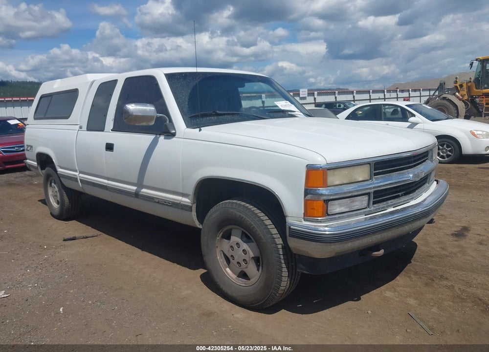 1994 CHEVROLET GMT-400 K1500 VIN: 2GCEK19K2R1137985