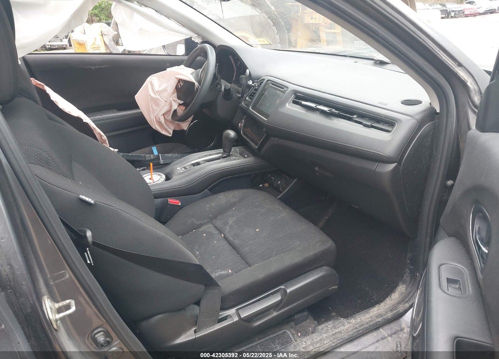 2018 HONDA HR-V VIN: 3CZRU6H51JM727266