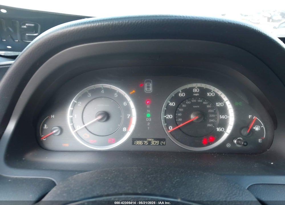 2010 HONDA ACCORD VIN: 1HGCP2F84AA064640