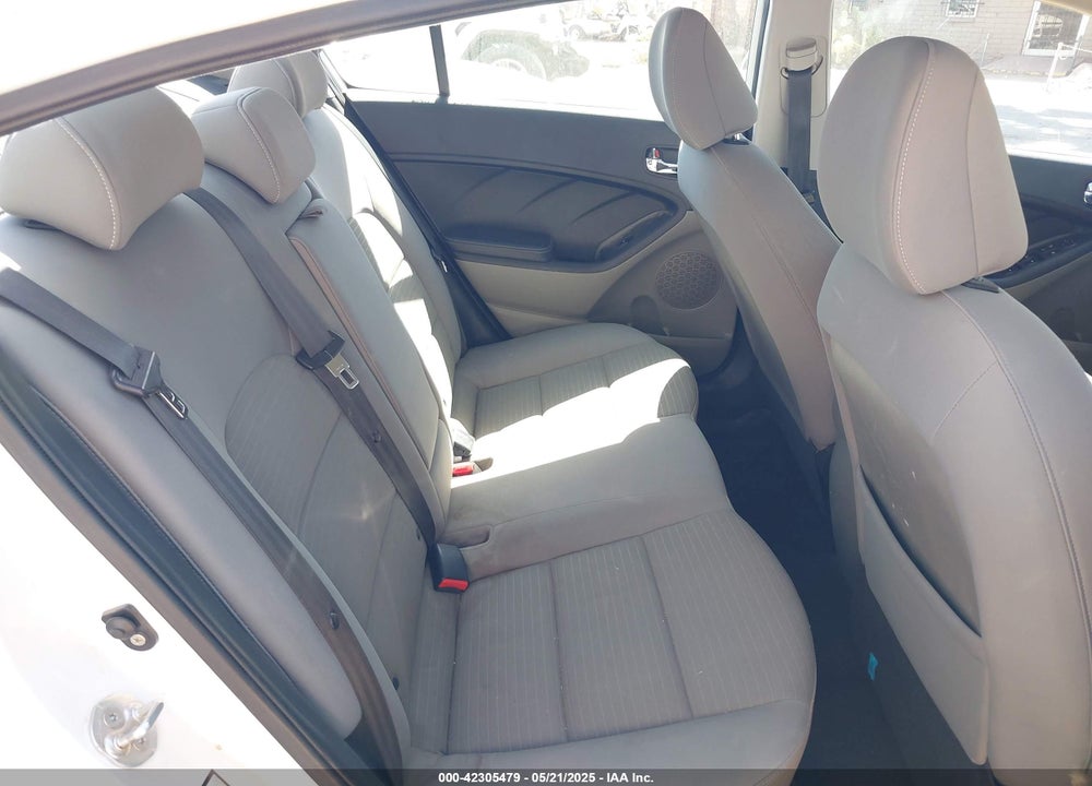 2014 KIA FORTE LX VIN: KNAFX4A6XE5217305
