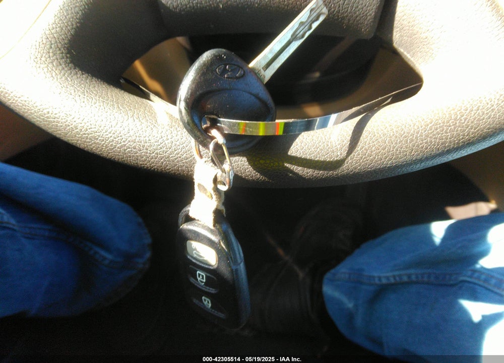 2013 HYUNDAI SONATA VIN: 5NPEB4AC3DH547966