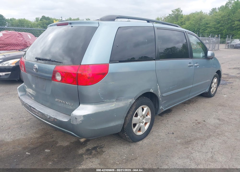 2008 TOYOTA SIENNA XLE VIN: 5TDZK22C38S117648
