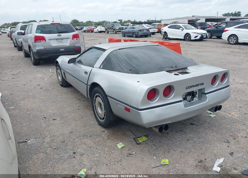 1985 CHEVROLET CORVETTE VIN: 1G1YY0781F5135810