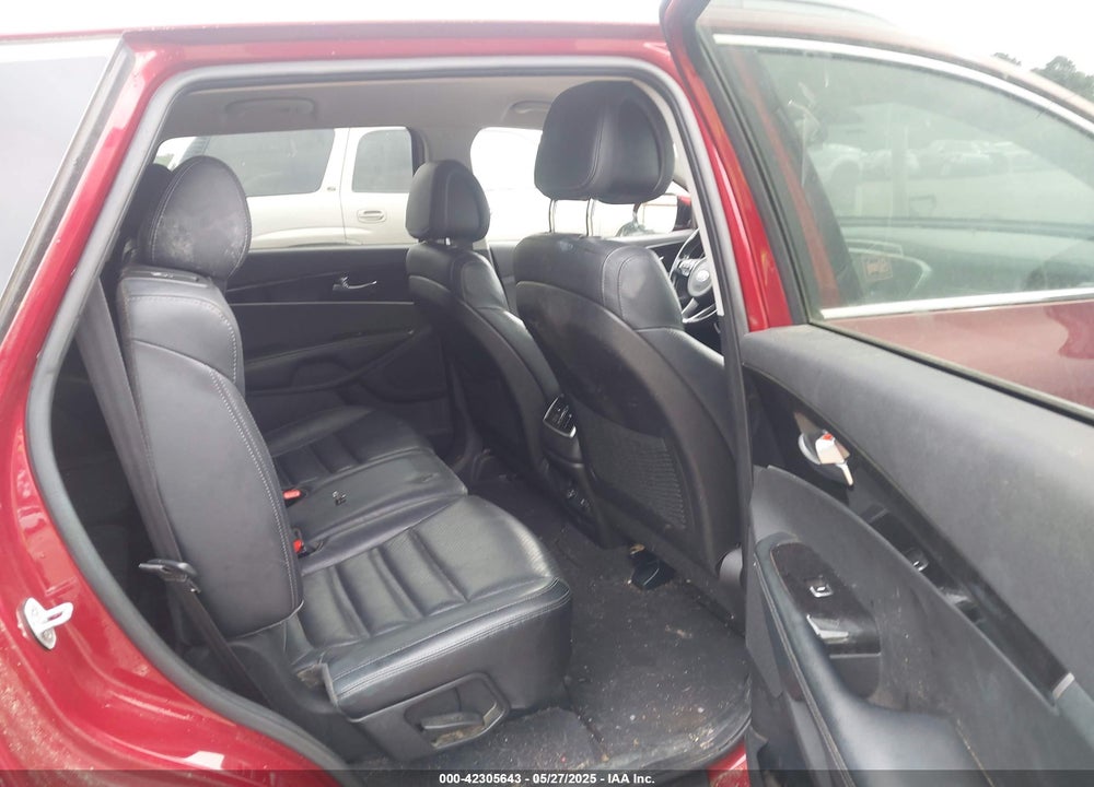 2016 KIA SORENTO VIN: 5XYPH4A5XGG100944
