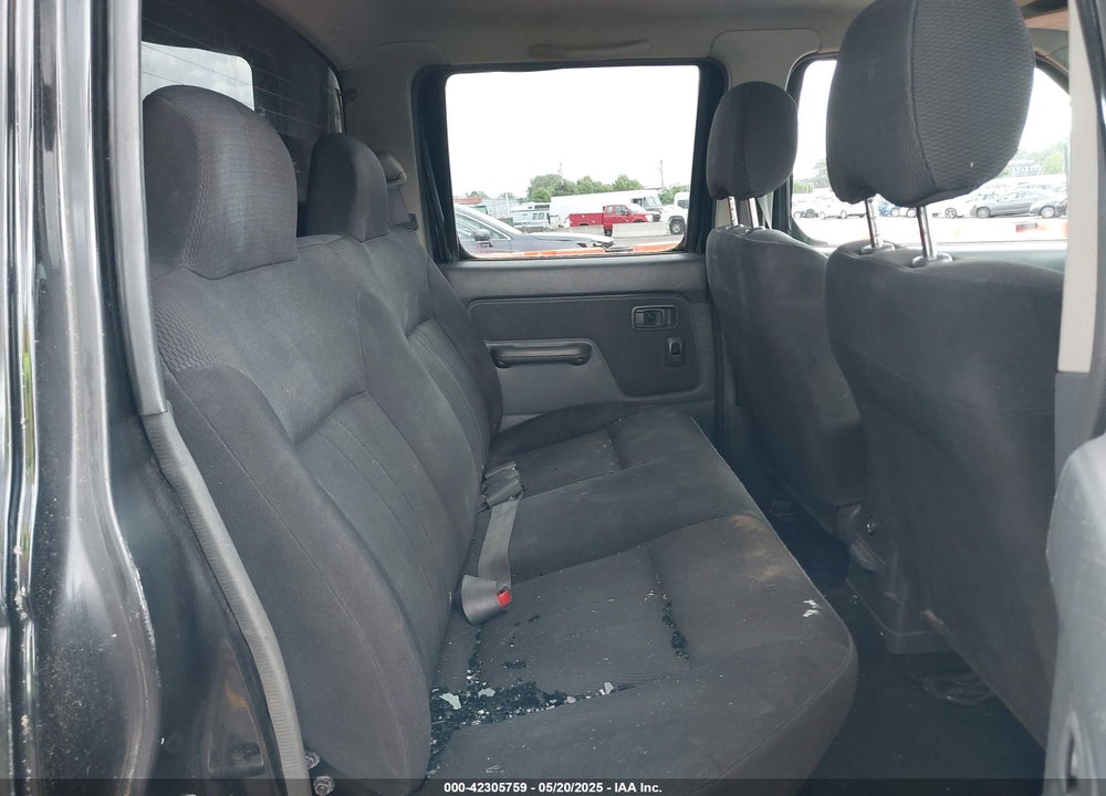 2004 NISSAN FRONTIER XE-V6 VIN: 1N6ED29Y74C400847