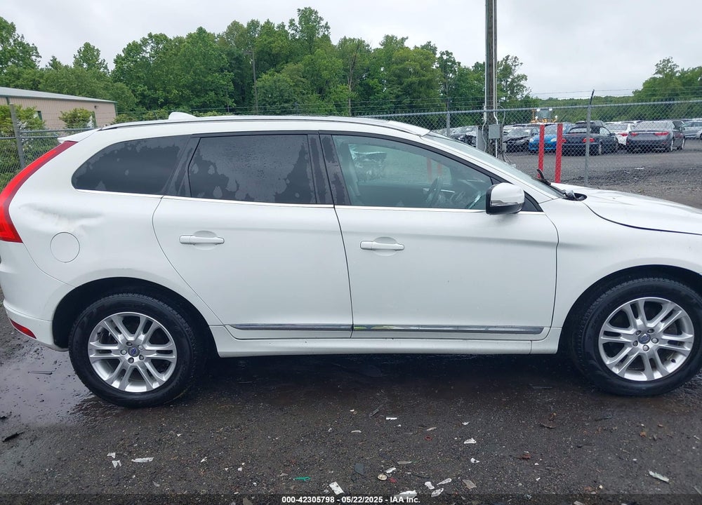 2015 VOLVO XC60 VIN: YV440MDK4F2742688